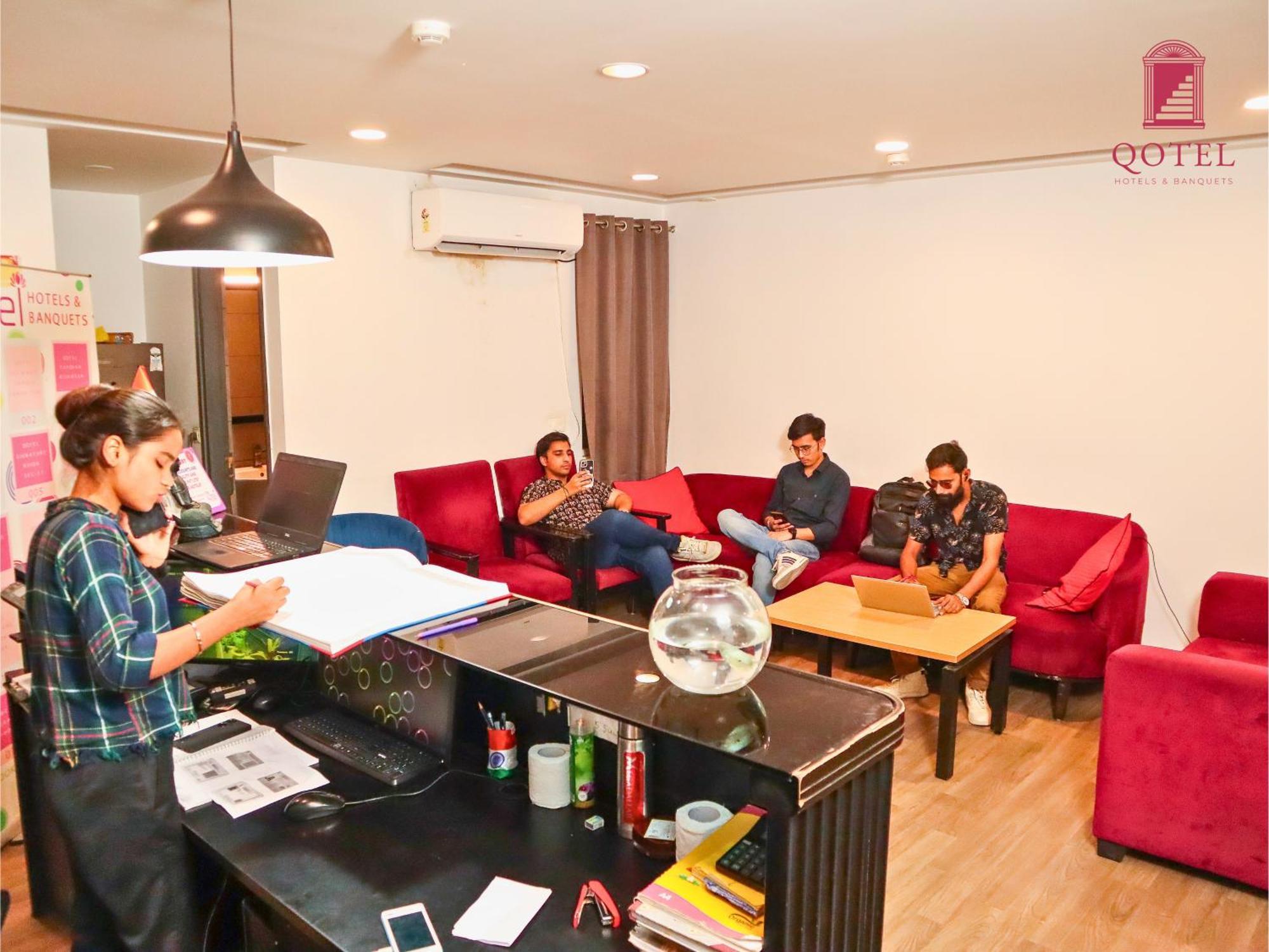 Hotel La Serene By Qotel-Gagan Vihar Anand Vihar Nuova Delhi Esterno foto