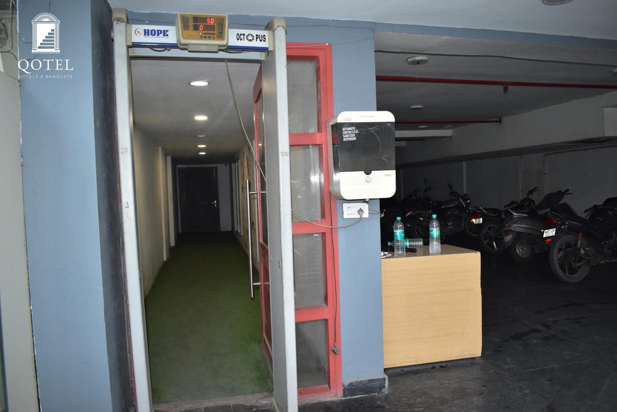 Hotel La Serene By Qotel-Gagan Vihar Anand Vihar Nuova Delhi Esterno foto
